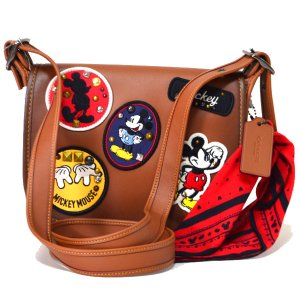 画像1: 【COACH】コーチ パトリシア スカーフ パッチワーク ワッペン スタッズ レザー ディズニー ミッキー コラボ レザー ショルダー バッグ  サドル（日本未発売）