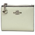 【COACH】コーチ クロスグレインレザー ロゴチャーム スナップ カードケース 二つ折り 財布 ペールグリーン（日本未発売）