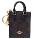 【COACH】コーチ キーホルダー コーティングキャンバス レザー シグネチャー ミニ ノースサウス トート バッグ ポーチ 小物入れ バッグチャーム ブラウン×ブラック（日本未発売）