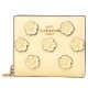 【COACH】コーチ 財布 レザー 花柄 アップリケ フローラル スナップ ミニ コンパクト ウォレット 二つ折り 財布 ムーンライト（日本未発売）