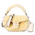 【COACH】コーチ バッグ シアリング レザー タビー 12 もこもこ ふわふわ マイクロ ロゴ フラップ クロスボディ 3WAY ショルダー ハンドバッグ クリーム（日本未発売）