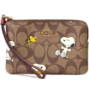 画像: 【COACH】コーチ シグネチャー ピーナッツ コラボ スヌーピー ウッドストック プリント コーナー ジップ リストレット ポーチ カーキマルチC〔日本未発売〕