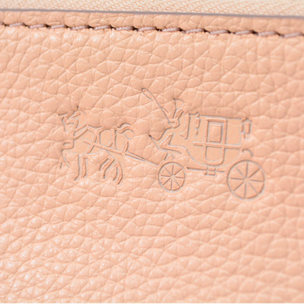 画像: 【COACH】コーチ レザー ターンロック  ウィップラッシュ リストレット マルチ ポーチ アプリコット〔日本未発売〕