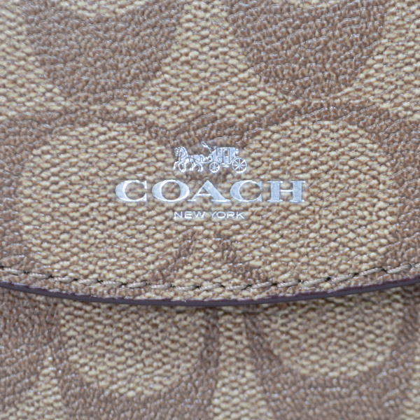 画像: 【COACH】コーチ ペイトン エンボスド シグネチャー 6連 スマートキー対応 キーケース カーキ×オレンジレッド（日本未発売）