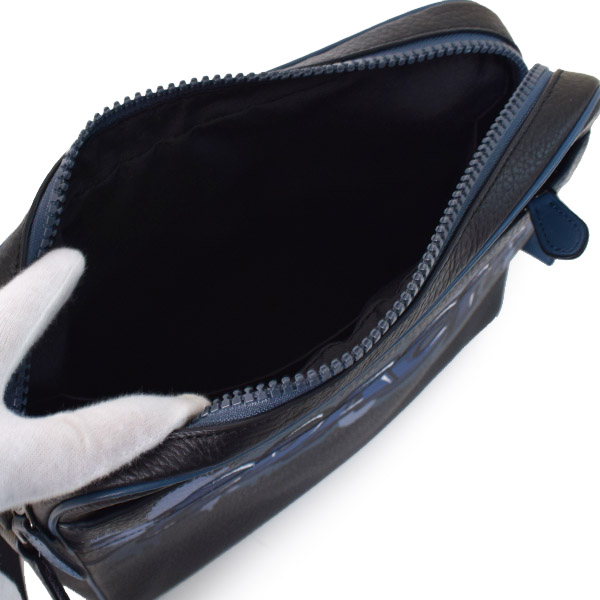 COACH】コーチ メンズ ペブルレザー チャールズ カメラバッグ 