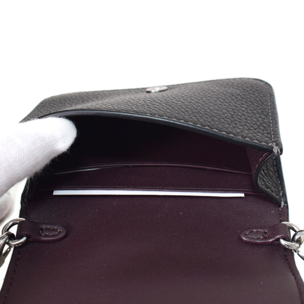画像: 【COACH】コーチ ぺブルレザー スタッズ ロゴ チェーン ストラップ付き 2way ミニ ウォレット 財布 ブラック×バッドランズ〔日本未発売〕