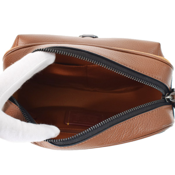 画像: 【COACH】コーチ メンズ バッグ スエード ぺブルレザー シグネチャー ワーナー クロスボディ 2WAY 斜め掛け クラッチ ショルダーバッグ キャラメルサドル〔日本未発売〕