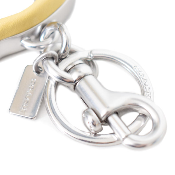 画像: 【COACH】コーチ キーホルダー メタル レザー シグネチャー C ロゴ ビッグモチーフ バッグチャーム キーリング キーホルダー シルバー×イエロー（日本未発売）