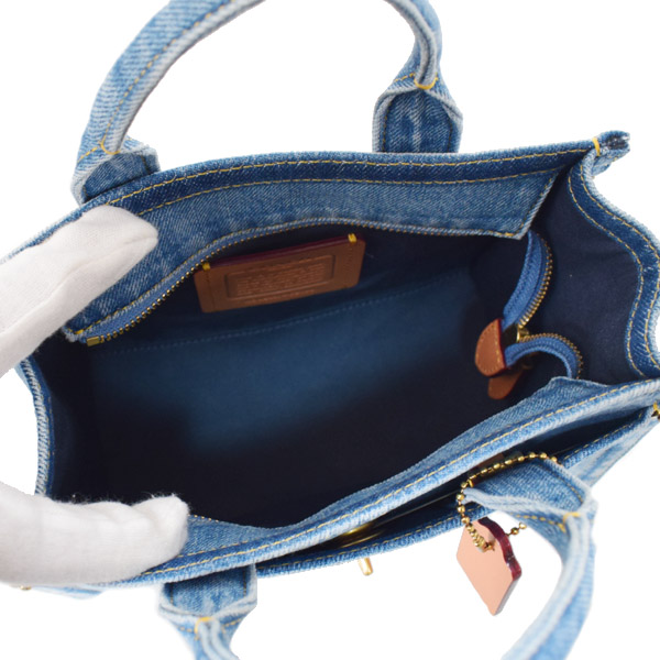 画像: 【COACH】コーチ バッグ デニム カーゴ トート 刺繡 20 ミニ ロゴ 2WAY クロスボディ ショルダー ハンドバッグ キャンバストート インディゴ（日本未発売）
