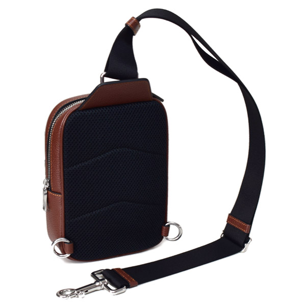 画像: 【COACH】コーチ メンズ バッグ ぺブルレザー シグネチャー 型押し レーサー スリング ロゴ ワンショルダー バックパック ボディバッグ ビンテージブラウン〔日本未発売〕